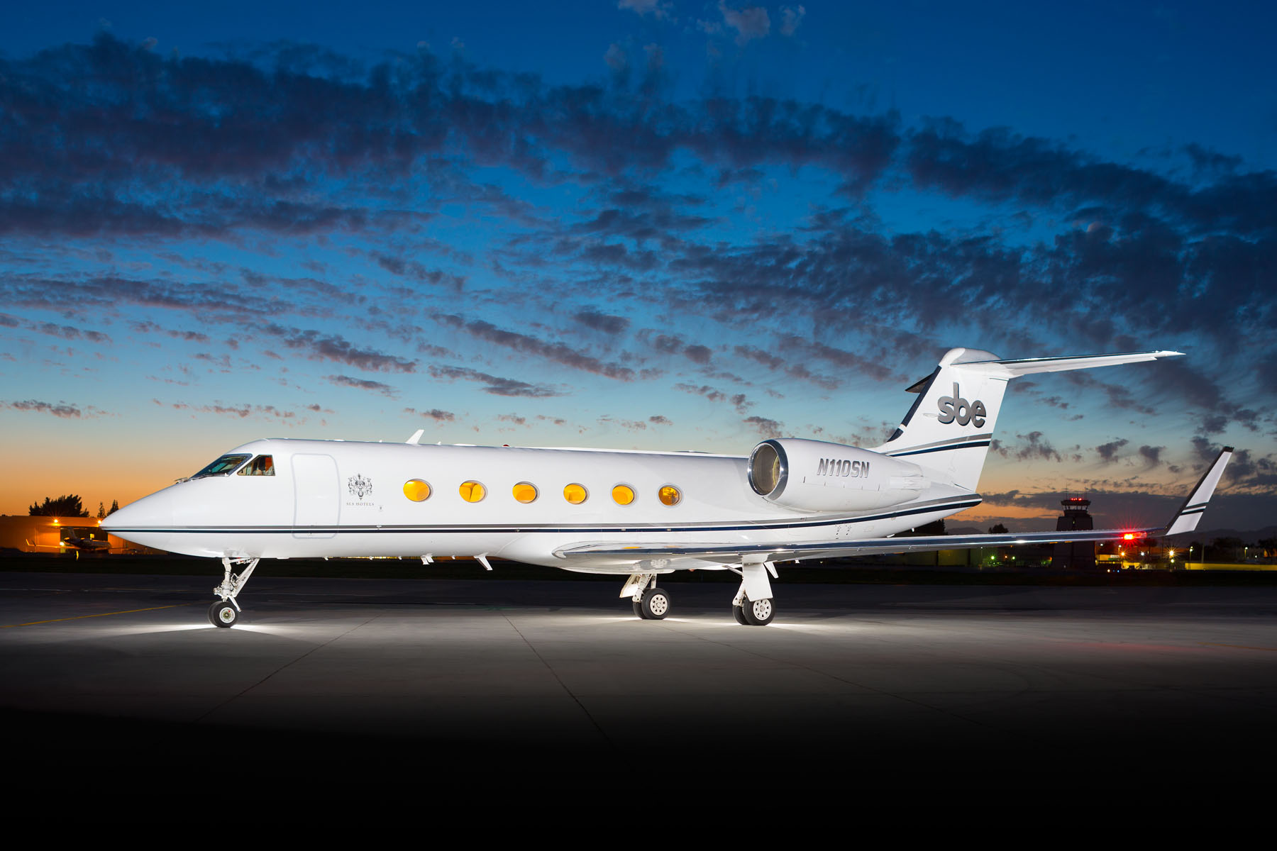 Gulfstream GIV SP - N110SN Jet | Clay Lacy Aviation