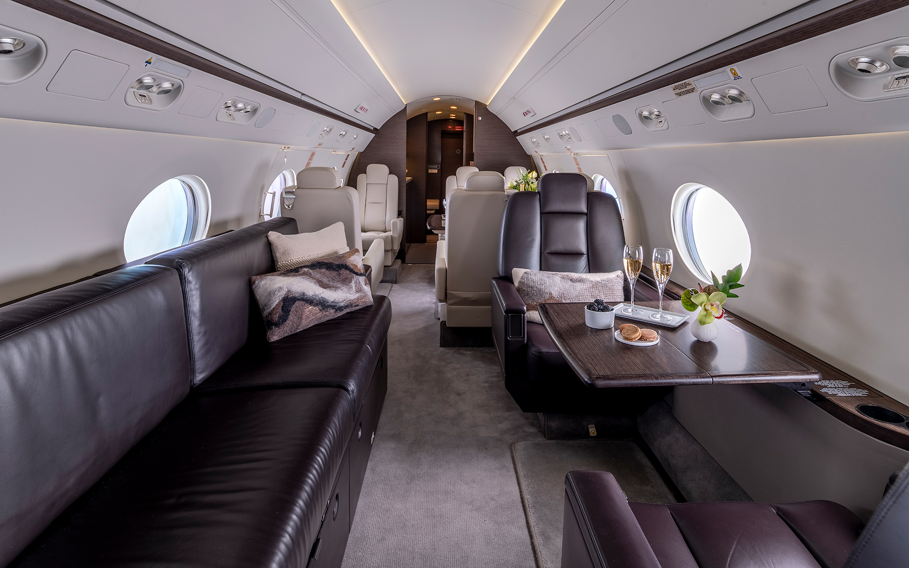 Gulfstream G550 for Jet Charter | Clay Lacy Aviation