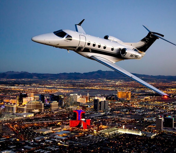 private-jet-charters-los-angeles-van-nuys-airport-clay-lacy-aviation